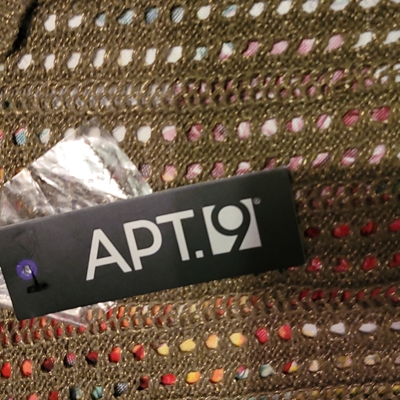 Sweater - Picture 2 of 3